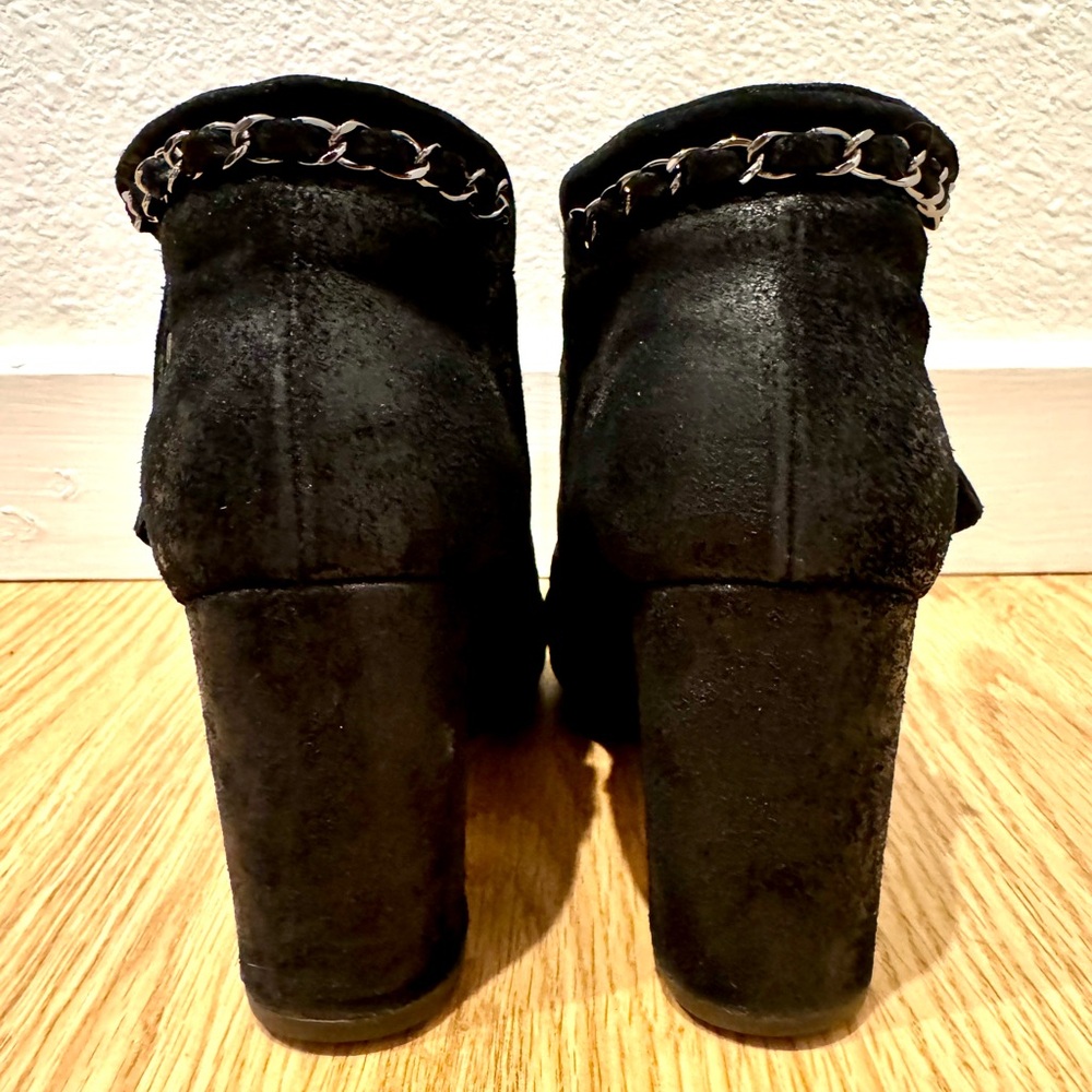 Chanel black suede booties - Picture 5 of 16